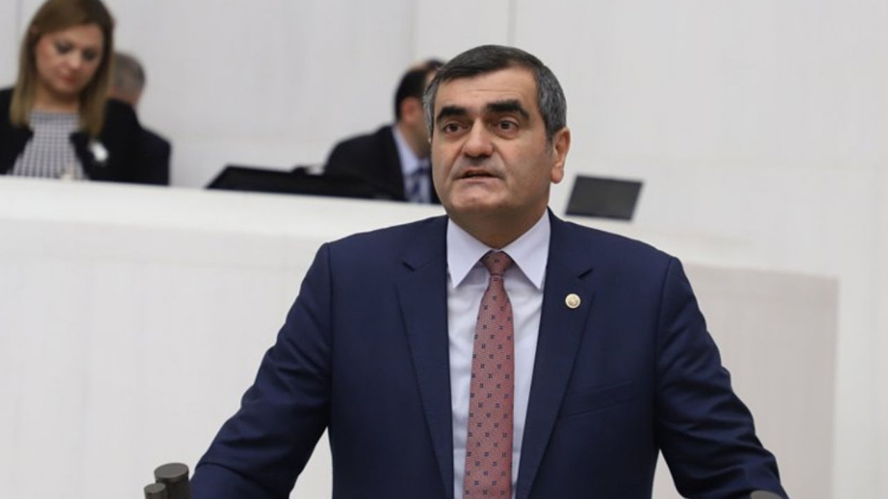 CHP'li vekilden protestocu tekelcilere tam destek!