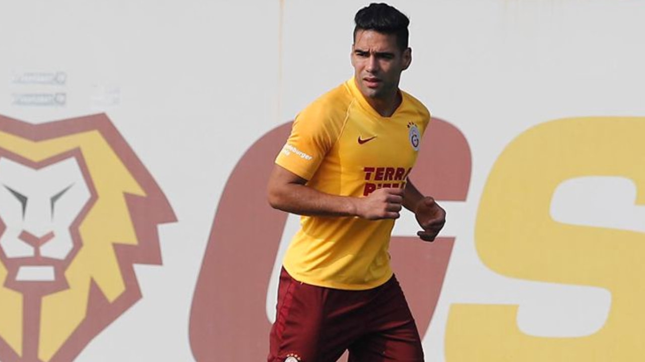 Falcao, Paris Saint-Germain maçında da 11'de yok!
