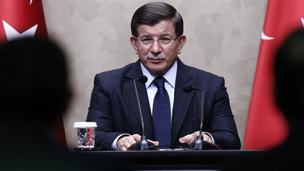 Ahmet Kekeç: Davutoğlu intikam için parti kuruyor
