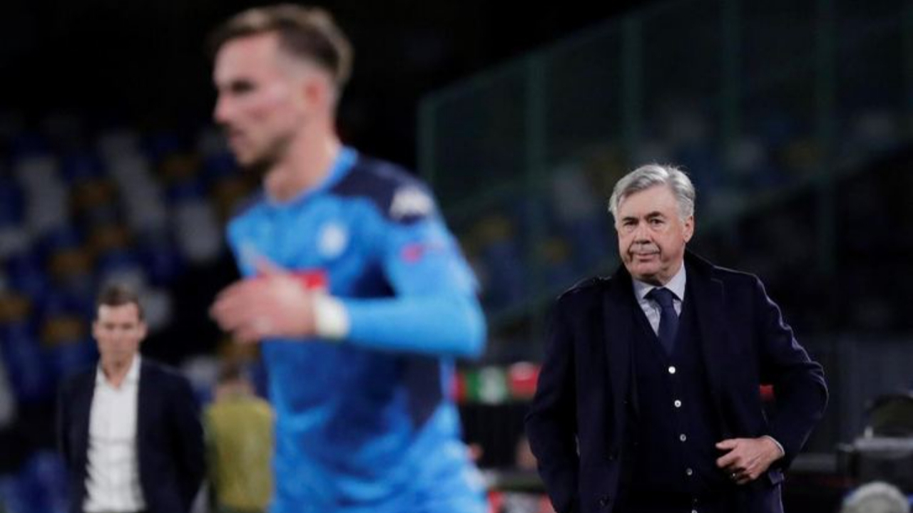 Napoli kazandı, Ancelotti kovuldu!