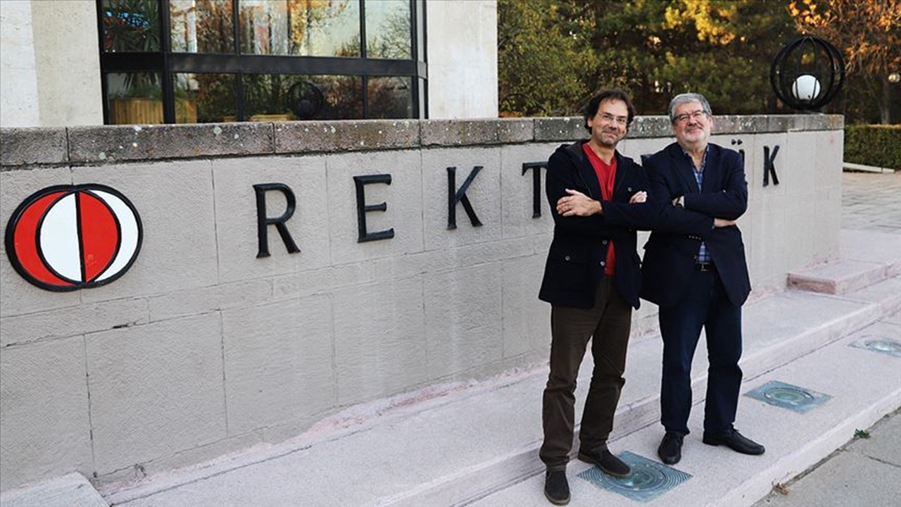 Ünlü profesör yerli motor için Türkiye'ye döndü!