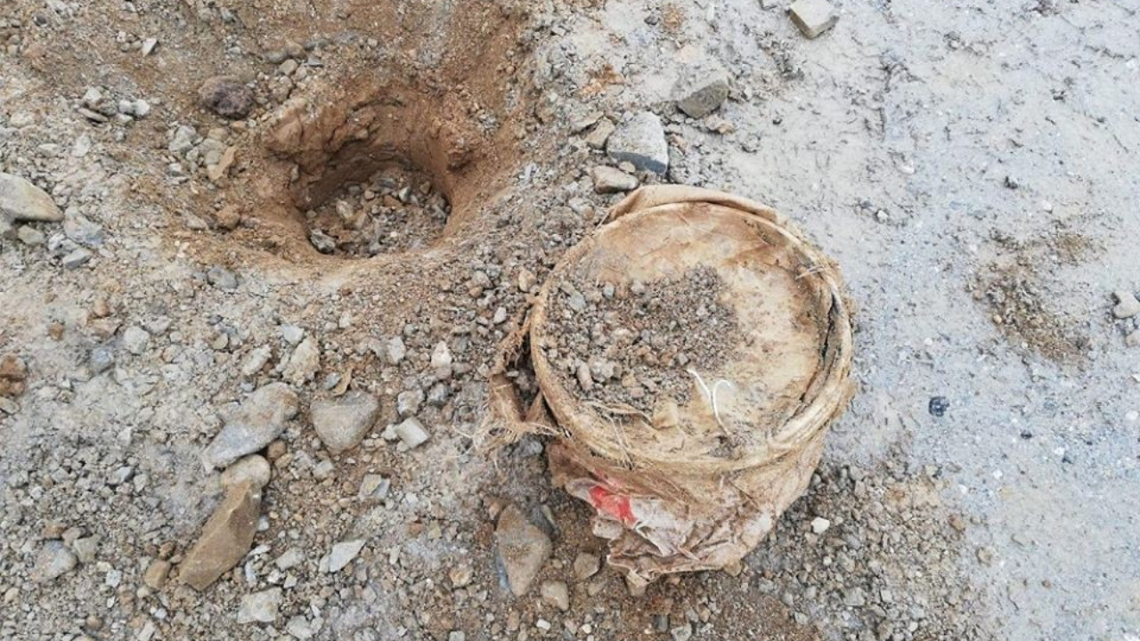 Şırnak'ta PKK'lıların köy yoluna döşediği EYP imha edildi!