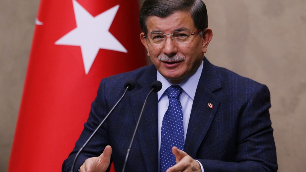 Davutoğlu'nun partisinin adı olay oldu: Yapı market gibi!