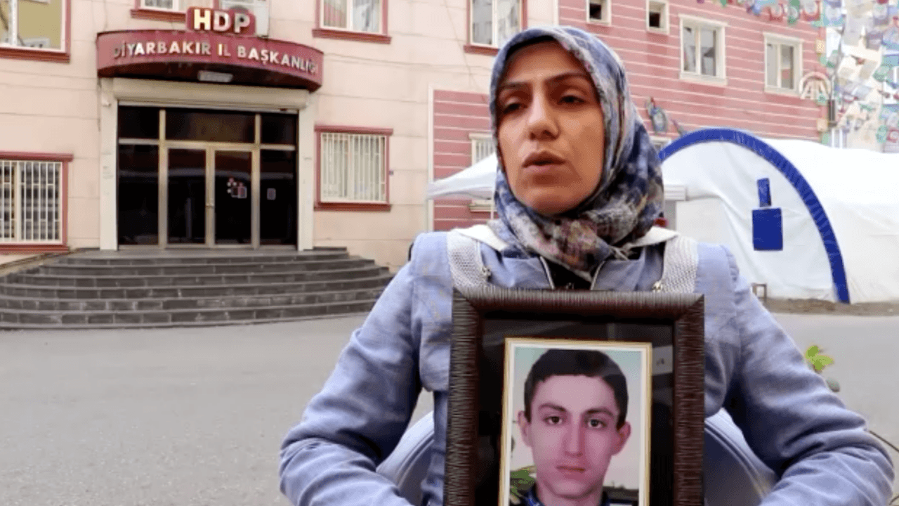 Anne Ayşegül Biçer’den evlat nöbetinin 100. Gününde mesaj var