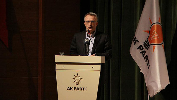 Askerimiz, polisimiz canları pahasına mücadele veriyor