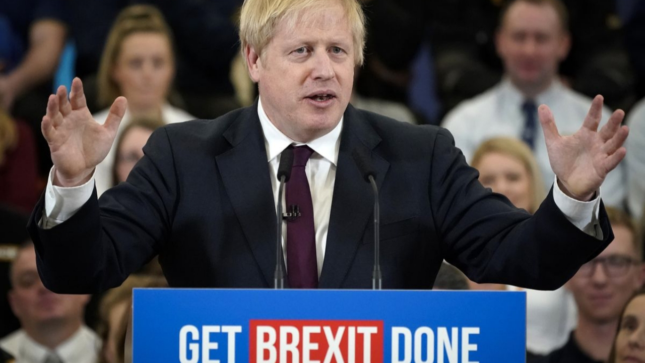 İngiltere'de sandıktan Boris Johnson çıktı!
