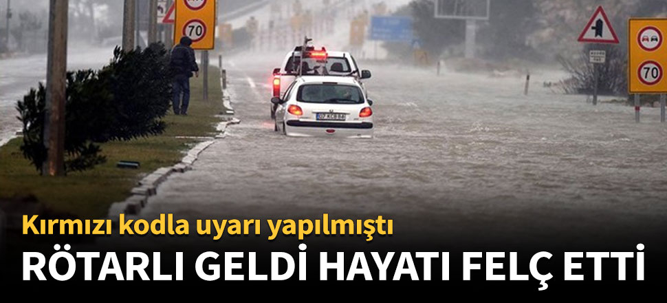 Antalya'da aşırı yağış hayatı felç etti