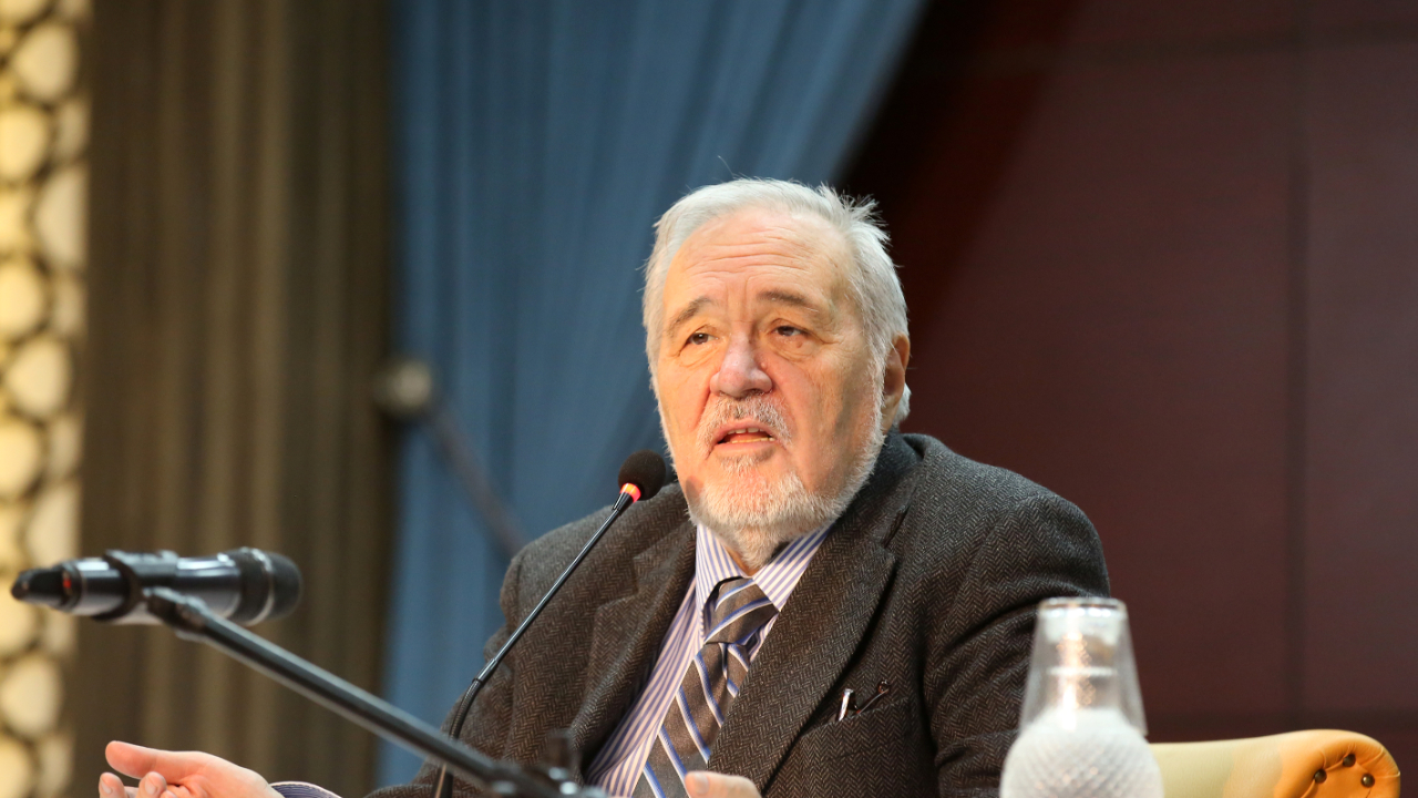 İlber Ortaylı’dan ‘Nobel’ eleştirisi