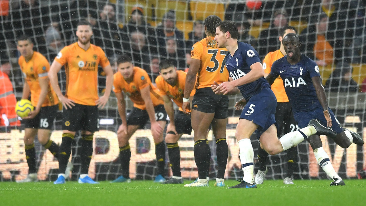 Tottenham son dakikada güldü!