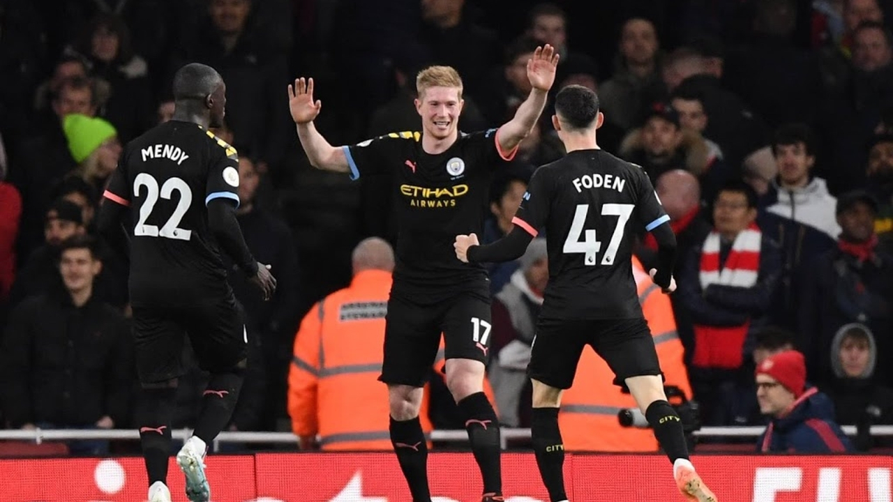 Manchester City, Arsenal'i dağıttı!