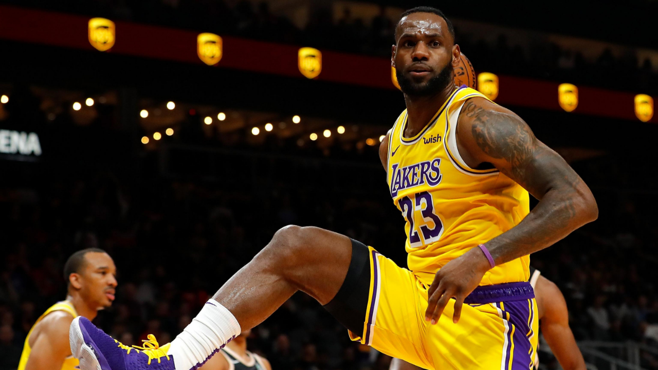 Los Angeles Lakers tarihe geçti!