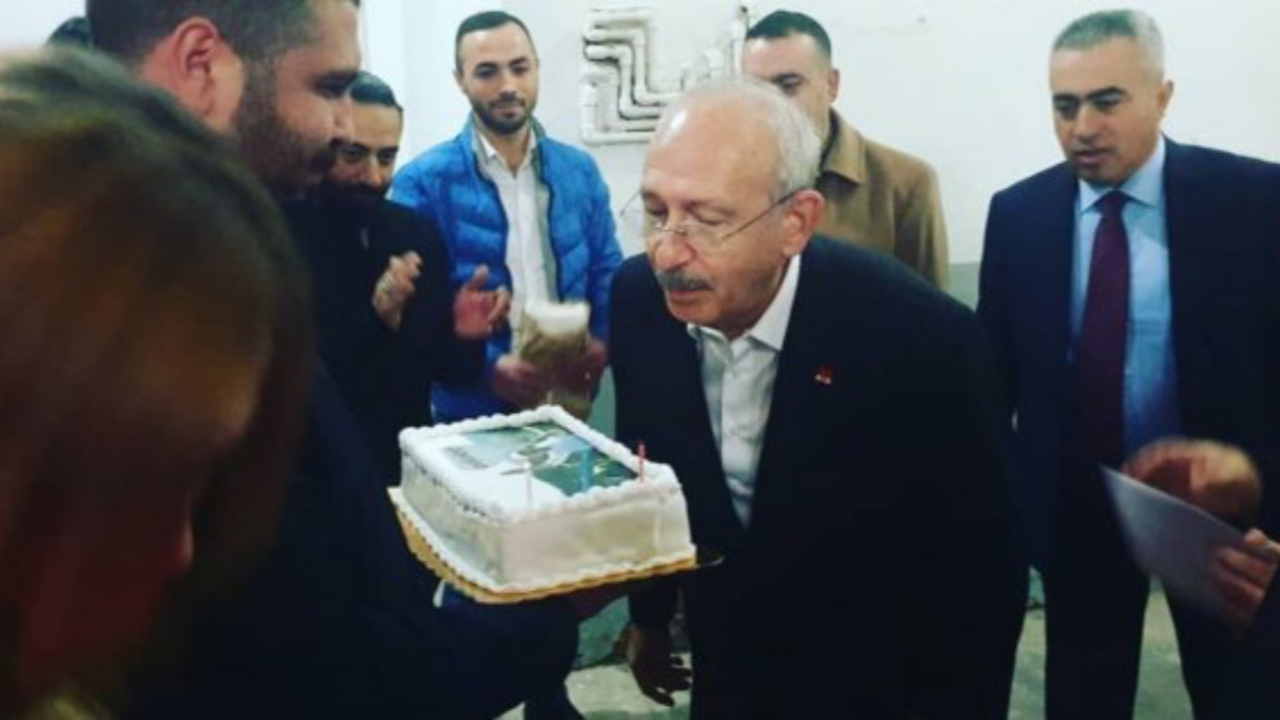 Kılıçdaroğlu yeni yaşını otoparkta kutladı!