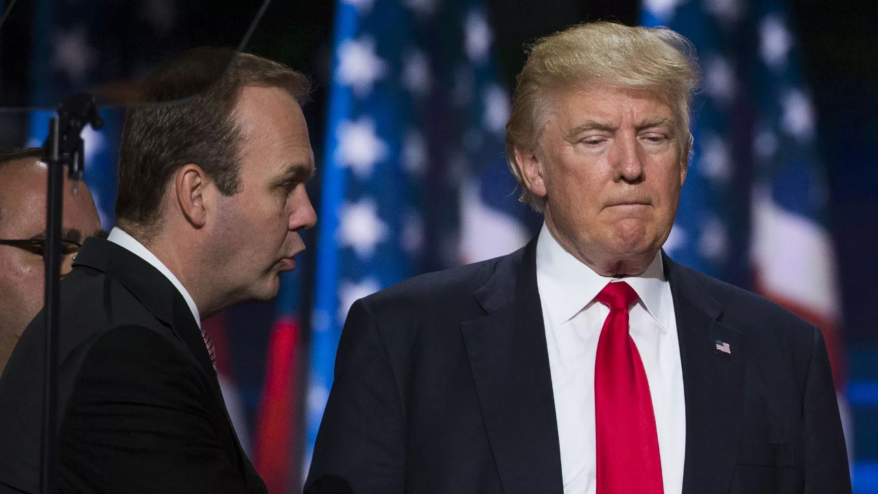 Trump'un danışmanına hapis cezası...