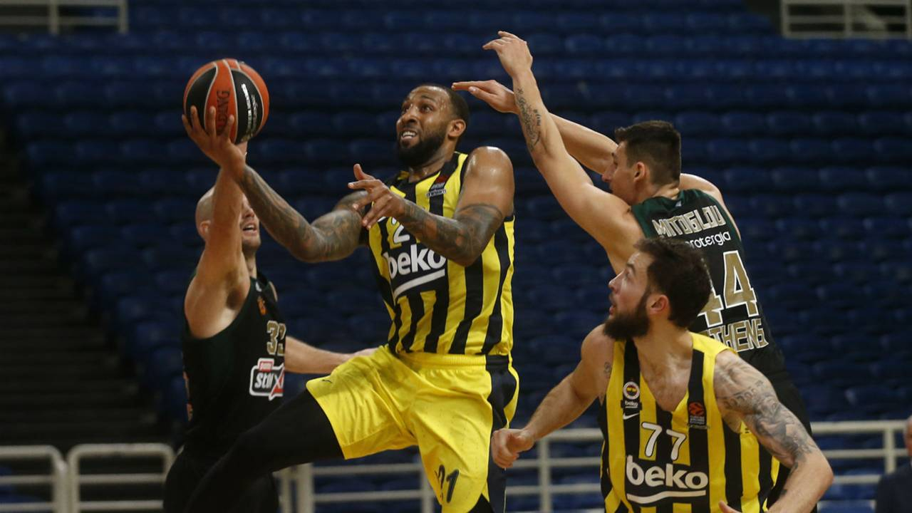 Fenerbahçe maçında hakem hatası olduğu açıklandı!
