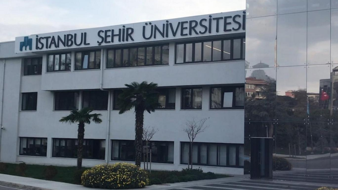 Şehir Üniversitesi devredildi...