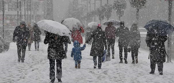 Dikkat! Meteoroloji İstanbul için saat verdi