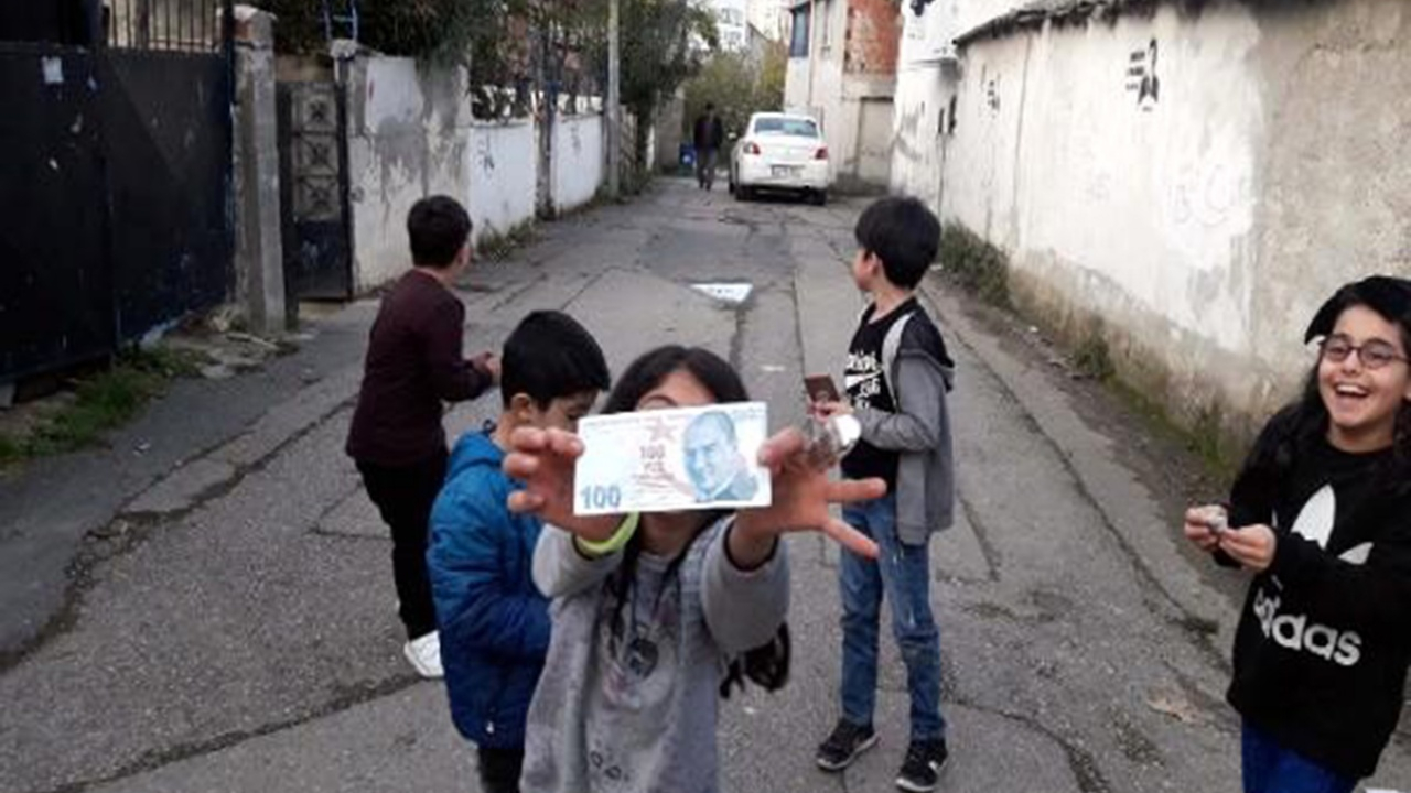İstanbullu Robin Hood bu kez Üsküdar'da ortaya çıktı!