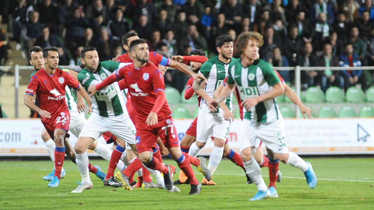 Giresunspor ile Altınordu 1-1 berabere kaldı!