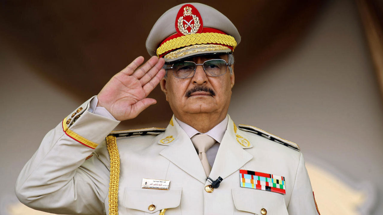Libyalı alimler darbeci Hafter’e karşı birleşti