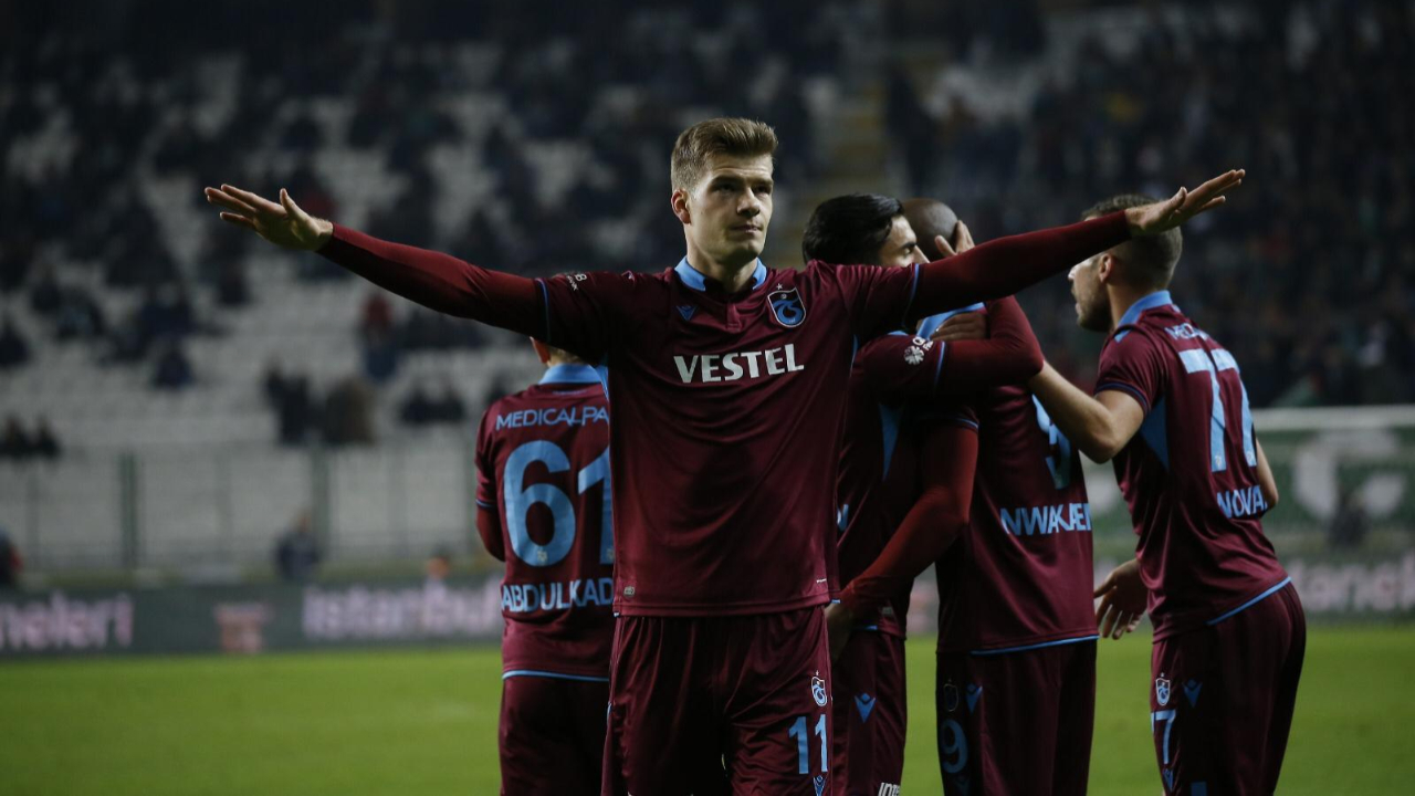 Trabzonspor, Konyaspor'u tek golle geçti!