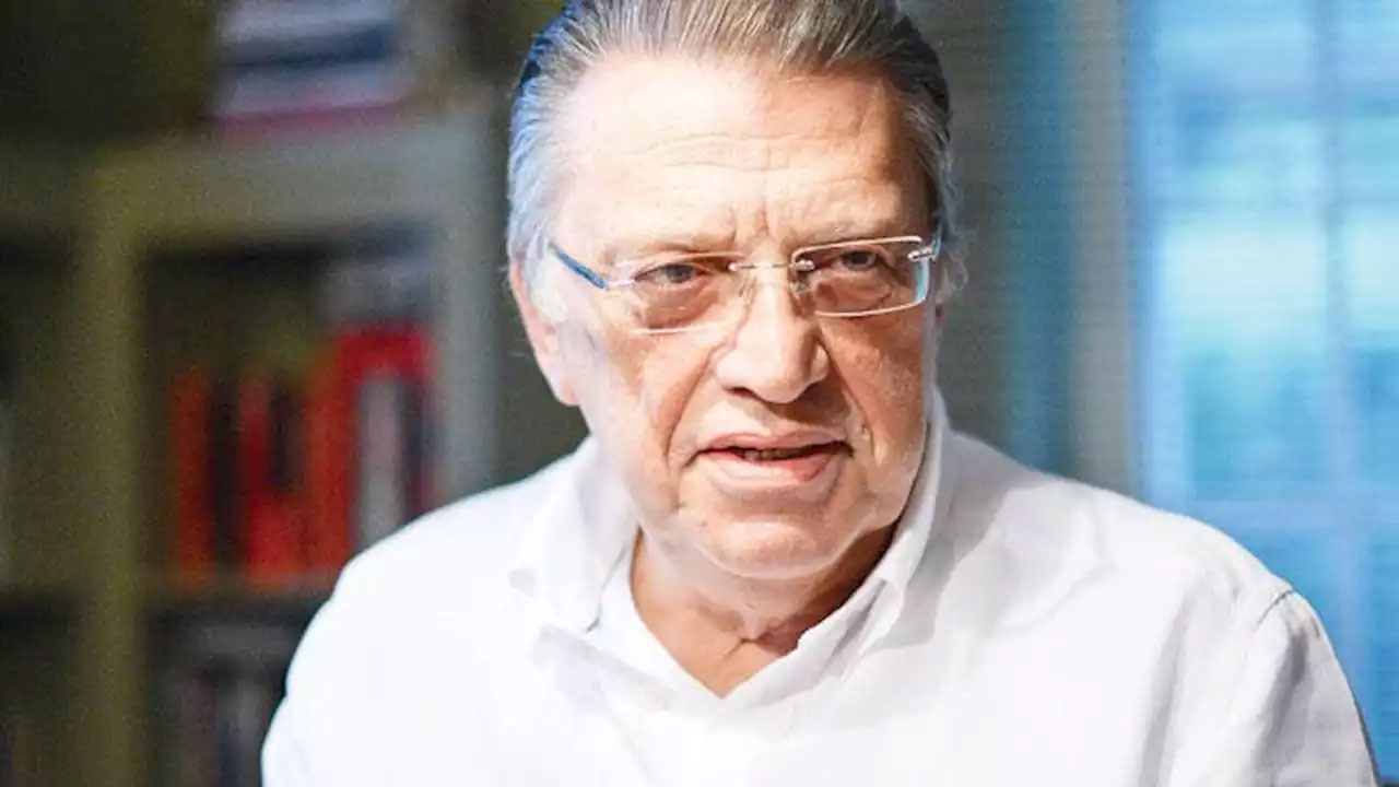 Mesut Yılmaz evlat acısını torunu ile unutmaya çalışıyor