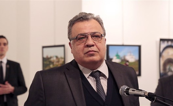 Suikastin arkasında FETÖ var