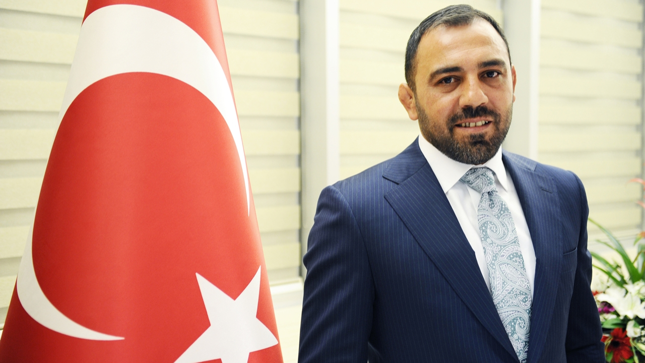 Hamza Yerlikaya'dan Sivasspor'a destek!