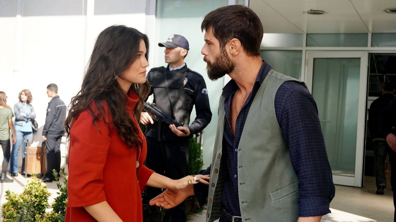 Berk Cankat ve Pınar Deniz aşkı sona erdi!