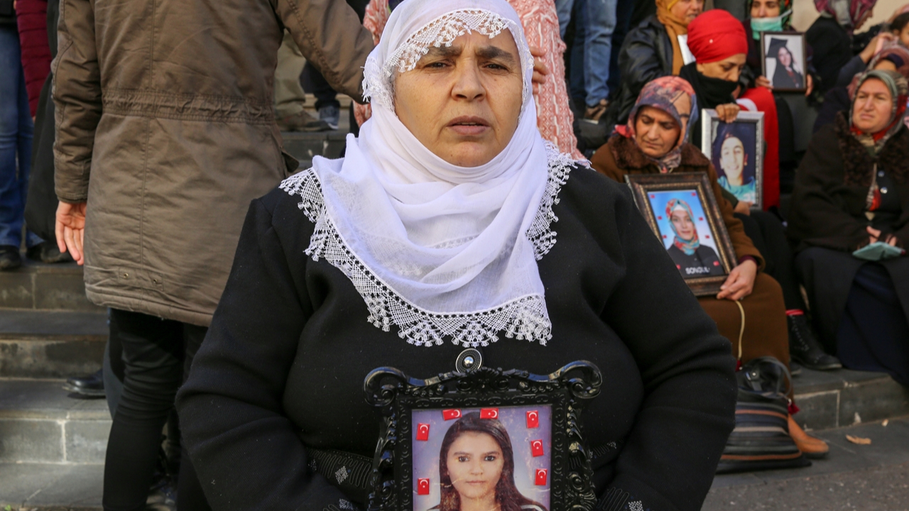 Hüsniye anne kızına kavuştu...