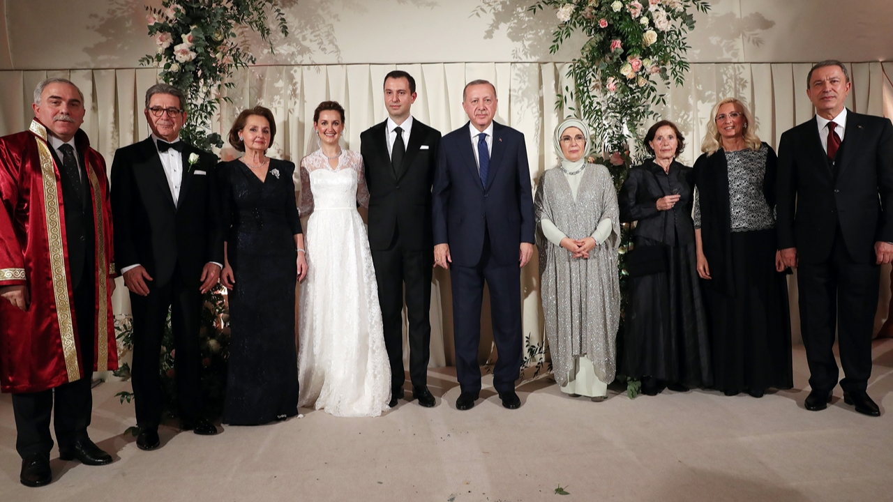Hulusi Akar'ın mutlu günü...