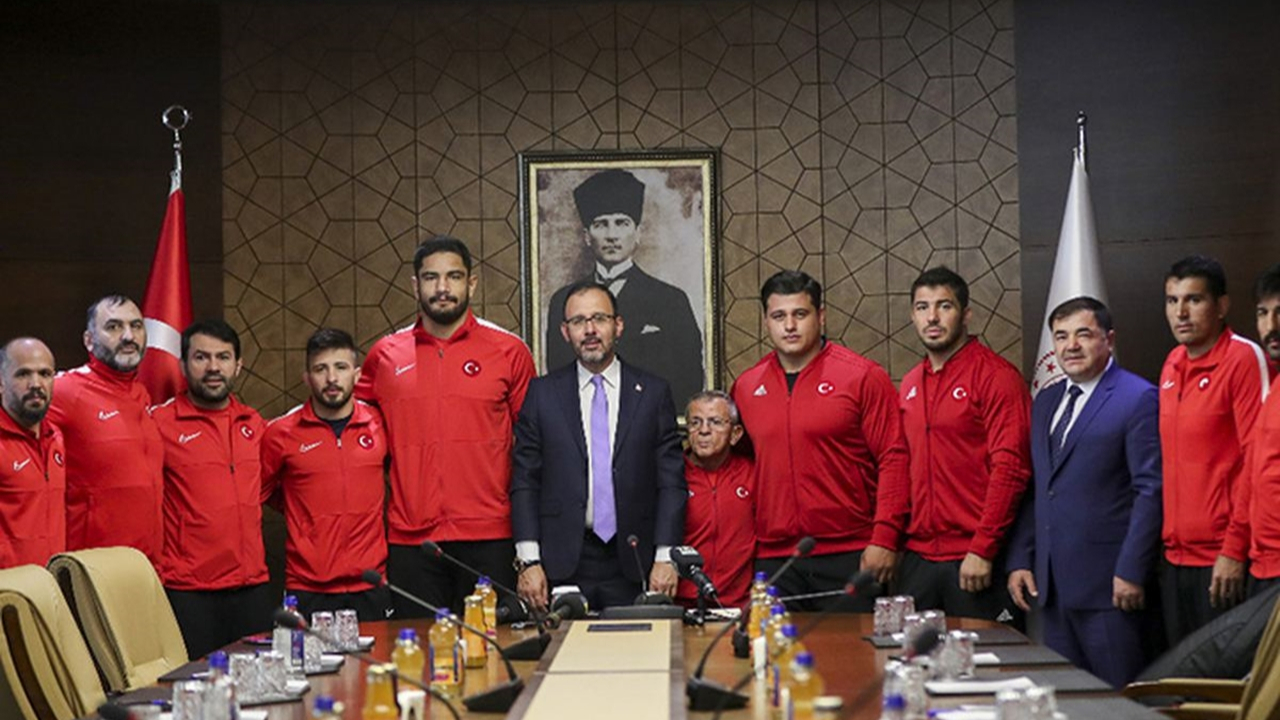 Gençlik ve Spor Bakanlığı'ndan başarılı sporculara, kulüplere ve antrenörlere 2019 yılında 41.2 milyon TL!