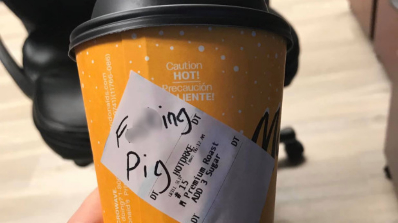 McDonalds çalışanı polise hakaret etti!