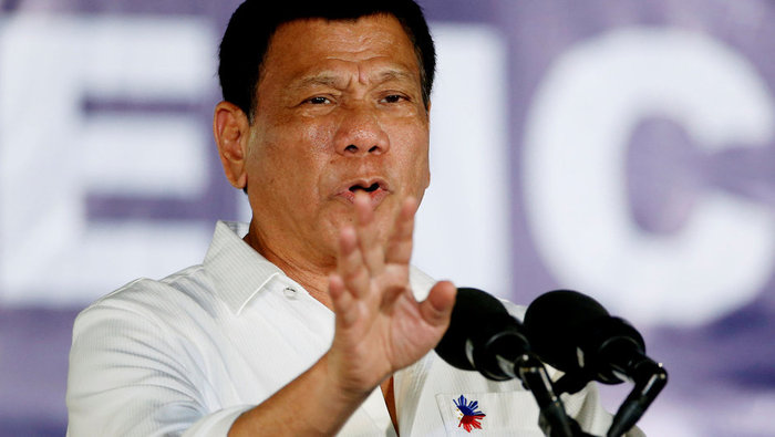 Küfürbaz Duterte bu kez de BM temsilcisine saydırdı!