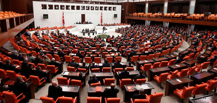AK Parti'den 18 maddelik 'Cumhurbaşkanlığı sistemi' kılavuzu