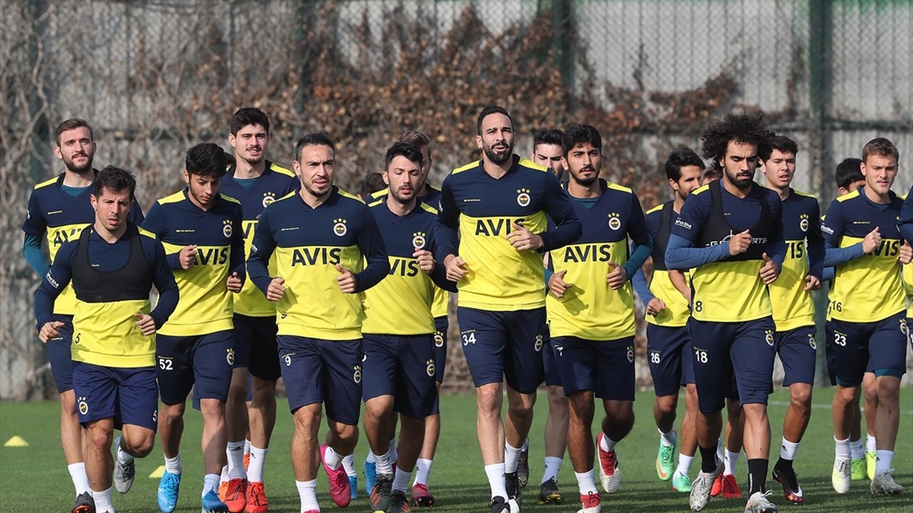 Fenerbahçe hazırlık maçı yapmayacak!