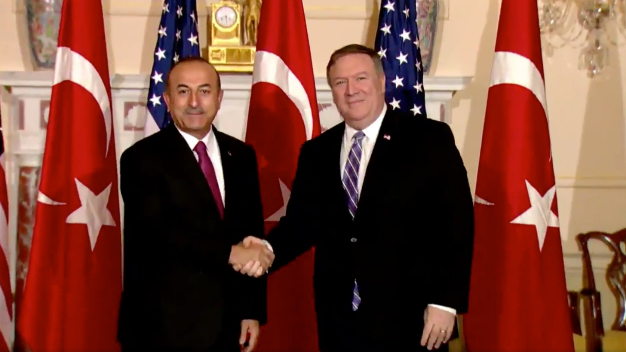 Bakan Çavuşoğlu, Mike Pompeo ile telefonla görüştü