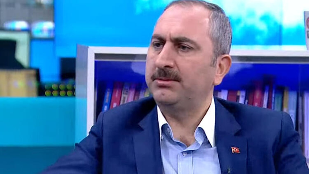 Adalet Bakanı Gül: Türkiye'de soruşturma devam ediyor