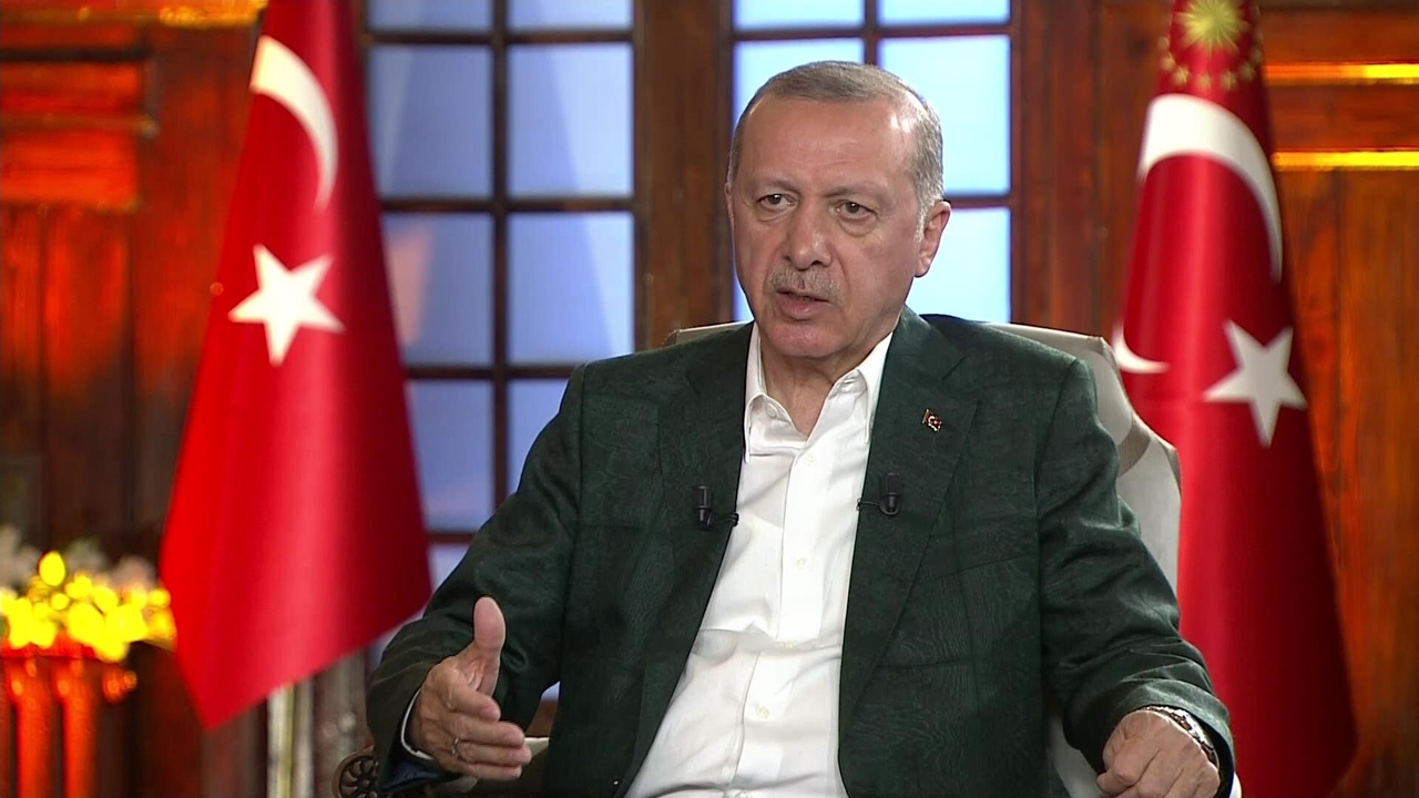 Erdoğan: Türk askeri Libya'ya peyderpey gidiyor...