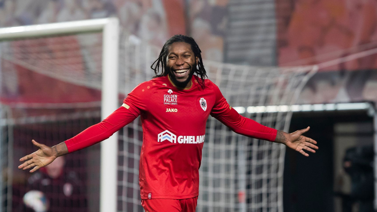 Mbokani için kulübü Antwerp'ten açıklama geldi!