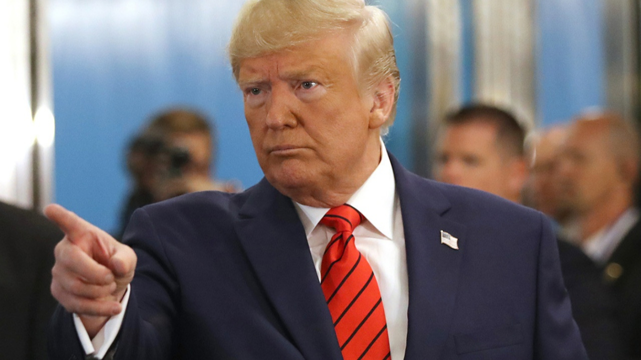 Trump, İran'ı ABD'ye saldırması durumunda İran'a ait 52 sahayı vurmakla tehdit etti