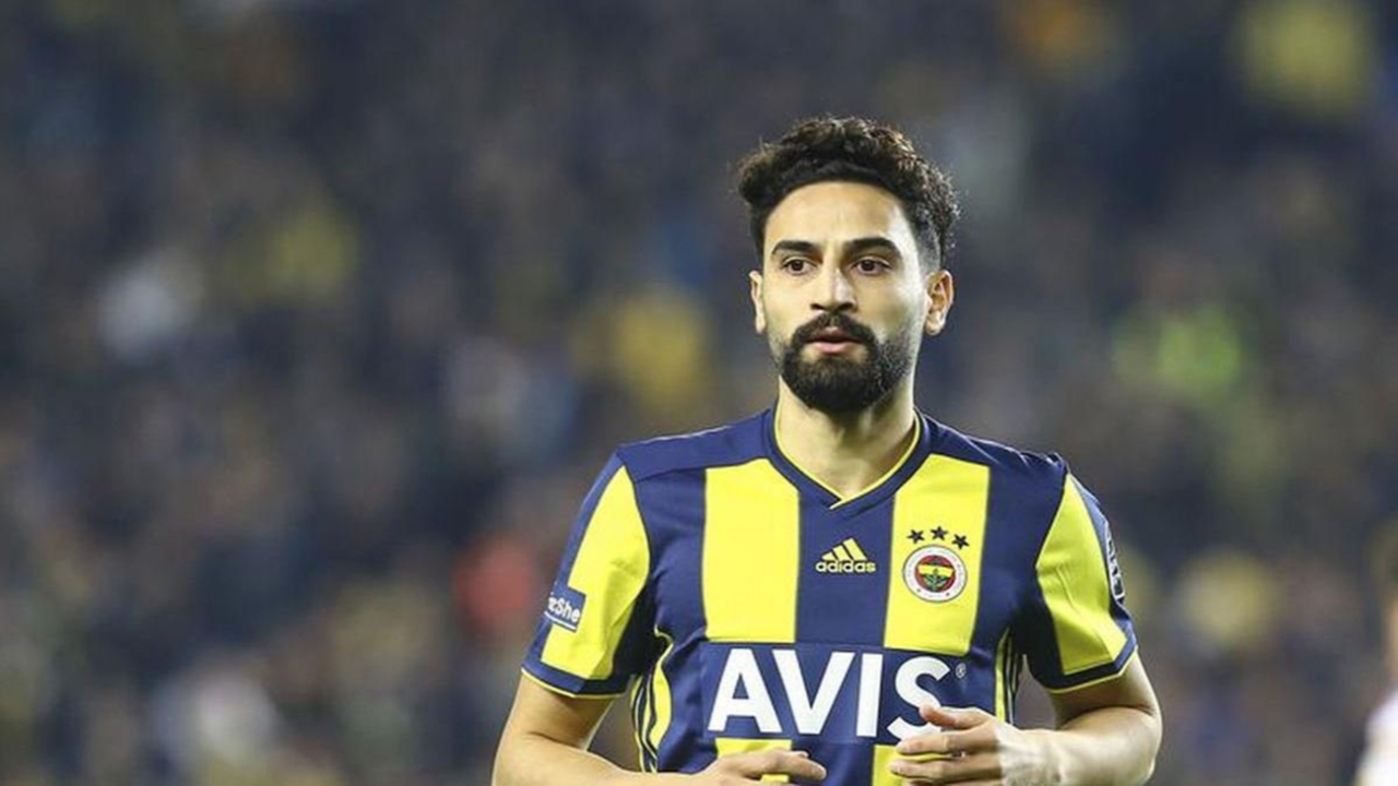 Fenerbahçe'de Mehmet Ekici sürprizi...