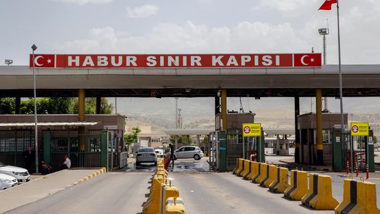 PKK'lı terörist sınır kapısında teslim oldu!