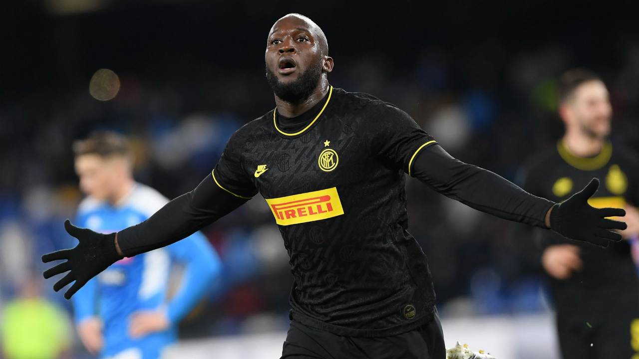 Inter, Napoli'yi deplasmanda devirdi!