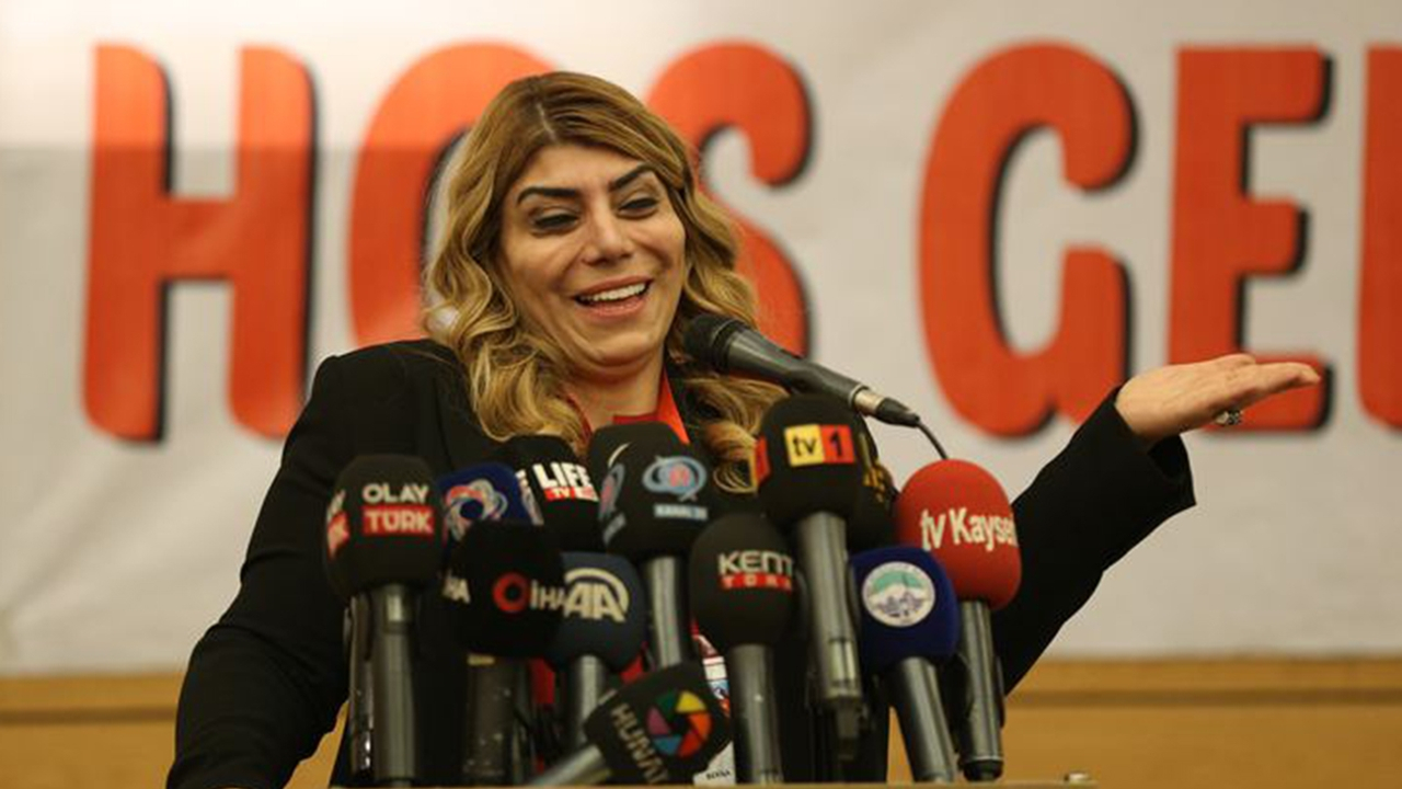 "Berna Hanım, aman dikkat edin!"