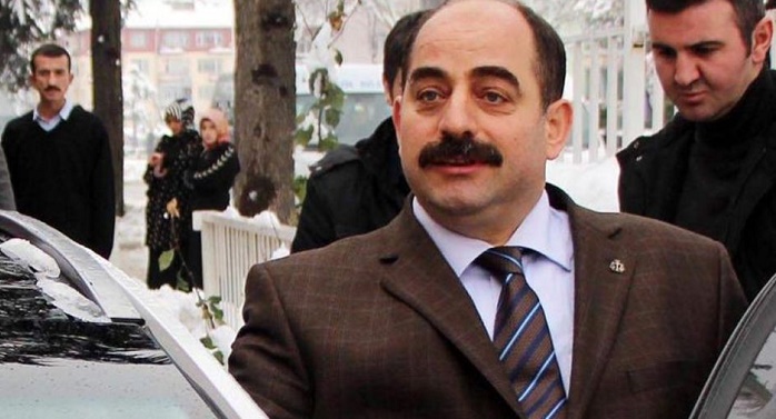 FETÖ'den Zekeriya Öz'e Nedim Şener ve Ahmet Şık talimatı!