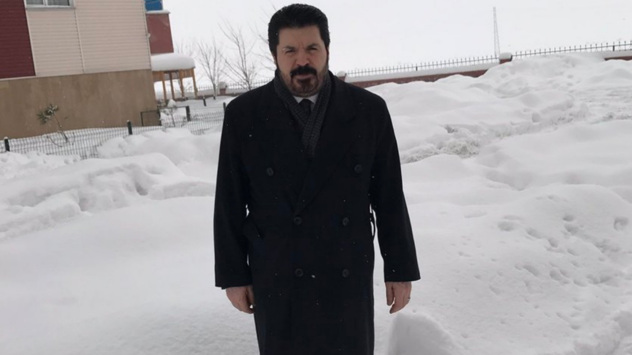 Sayan'dan Ankara'ya yardım eli: İyi yönetilemiyor diye sahipsiz bırakamayız!