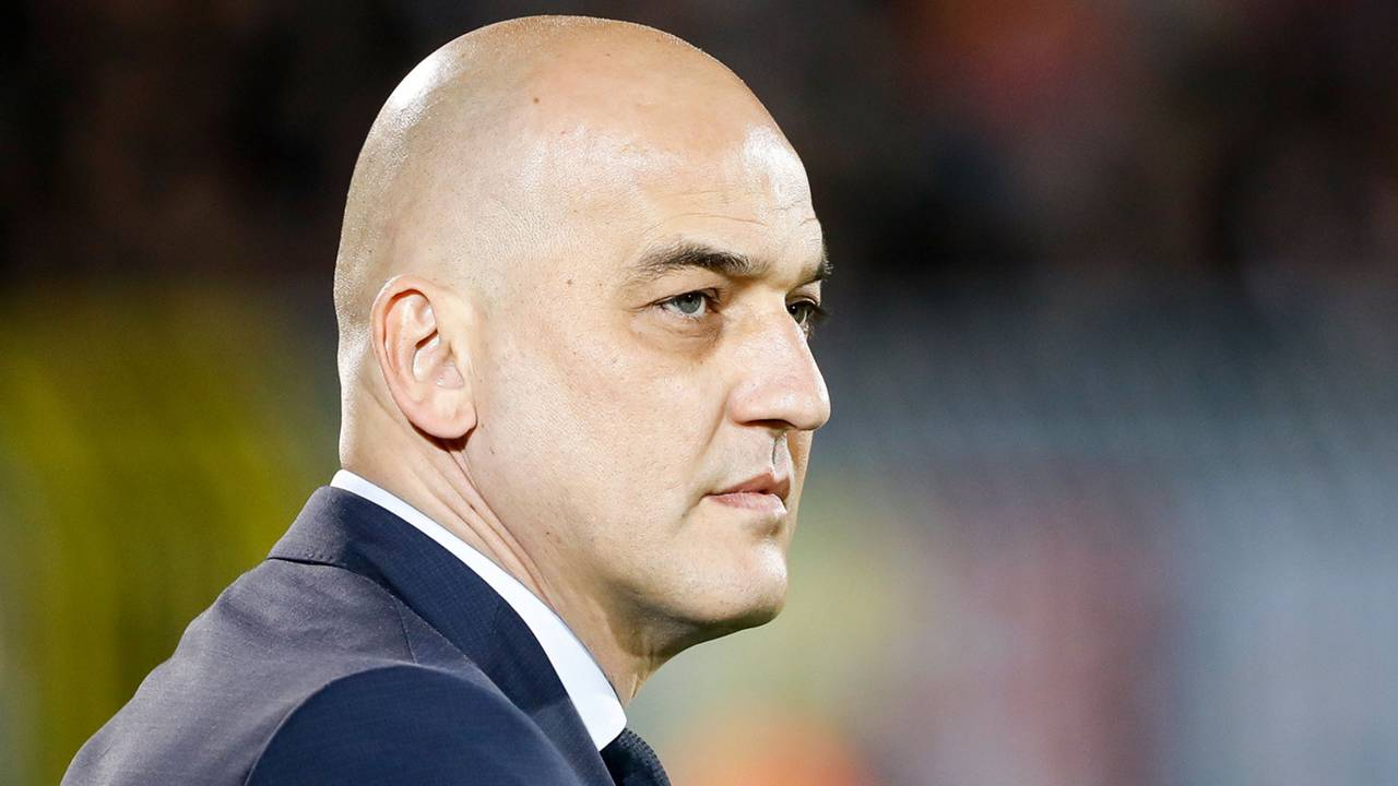 Eski futbolcu, silahlı saldırıya uğradı!