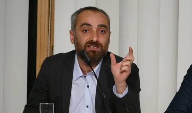 Solcu gazeteci İsmail Saymaz'dan 'Türk Ocağı' sürprizi