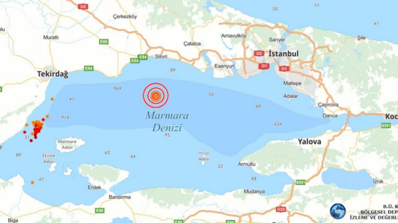 İstanbul'da şiddetli deprem!