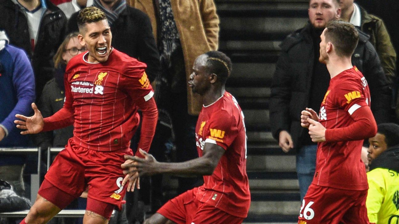 Liverpool'u Tottenham da durduramadı!